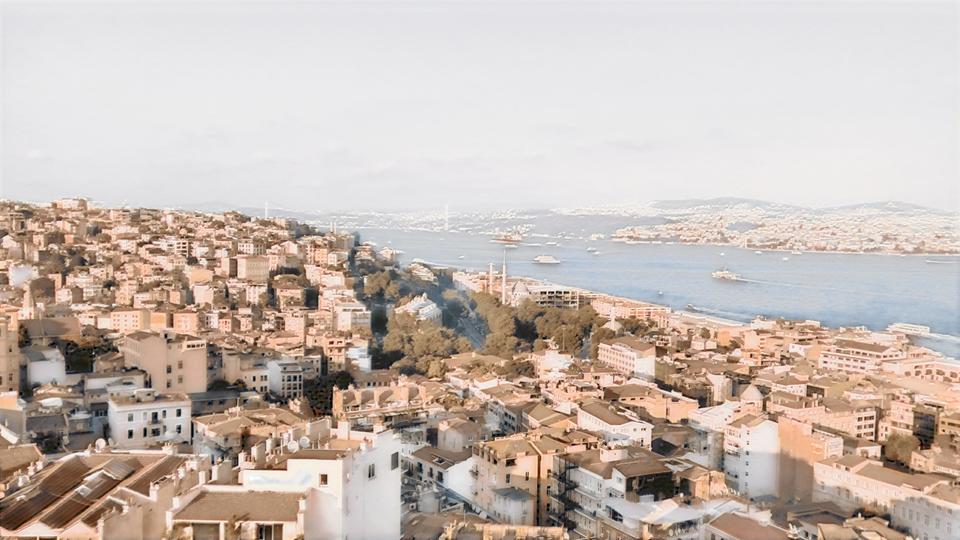 Istanbul - Morning Style